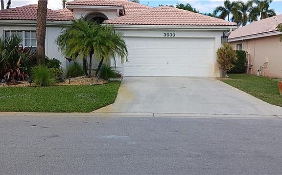 3rd image of 3639 Hudson Ln