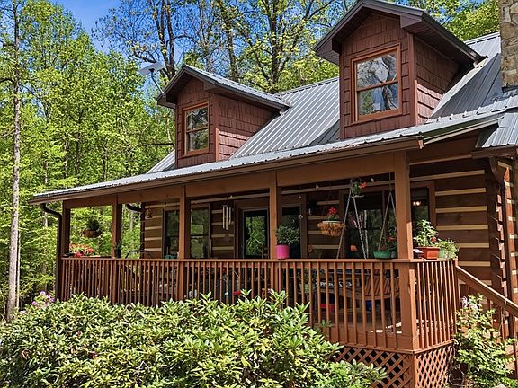 4th image of 55 Creek Rd