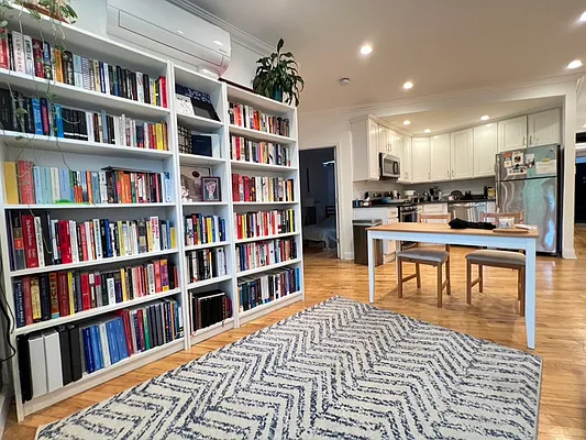 Rented by Silver Line Realty Group NY LLC | media 1