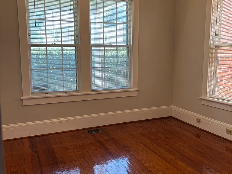 305 E 1st Ave #DOWNSTAIRS — Photo 10