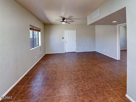 4th image of 1013 E Halcyon Rd