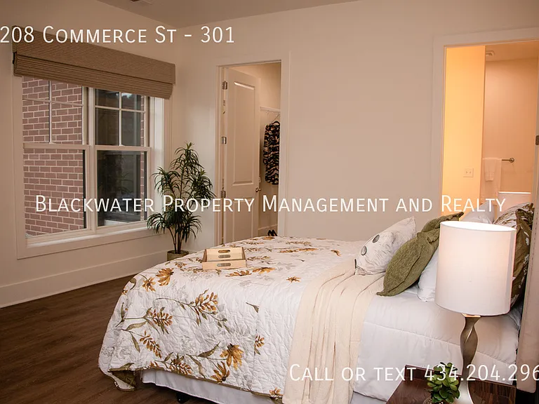 1208 Commerce St #301 — Photo 90