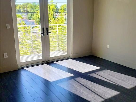 4th image of 621 S Tonopah Dr Unit 202