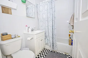 Rented by Level Group