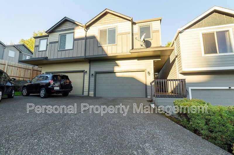 1st image of 2312 NE 130th Ave