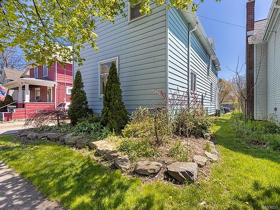 2nd image of 421 Wheatfield St