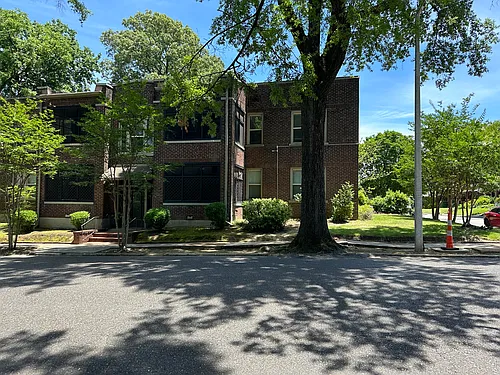 212 S Willett St #3 Photo 1