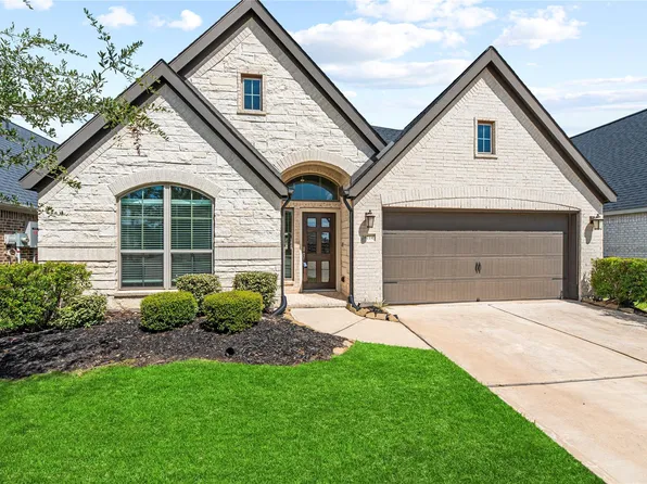 28714 Wildthorne Ct, Katy, TX 77494