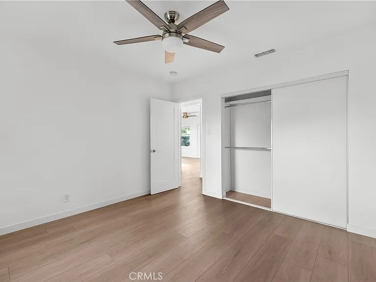 6642 Vineland Ave — Photo 13