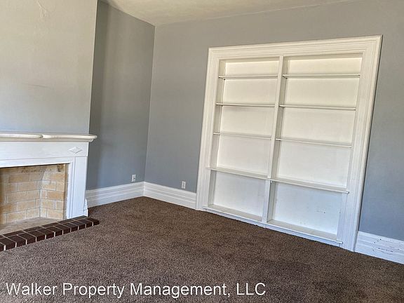 3rd image of 917 Milton Ave #B