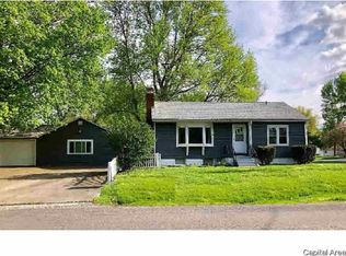 508 W Chestnut St, Chatham, IL 62629