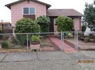729 W 5th St, Port Angeles, WA 98363