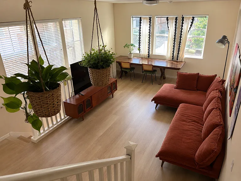 2618 Celadon Cir #4 — Photo 4