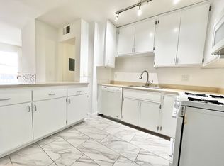 11254 Huston St #105, North Hollywood, CA 91601