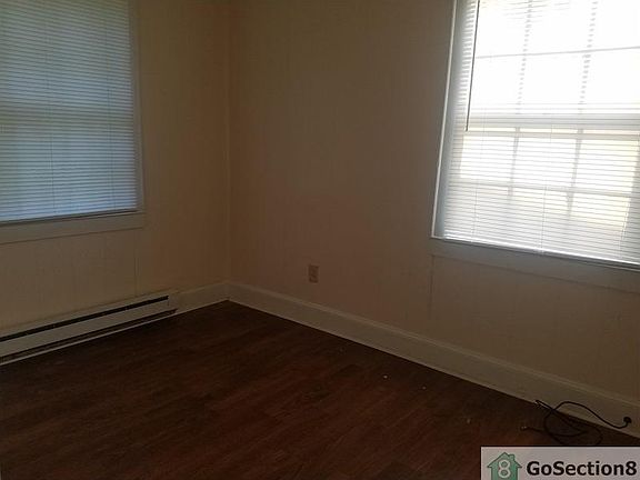 4th image of 103 Sycamore Ct