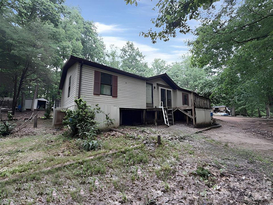 1st image of 120 Kings Forest Dr