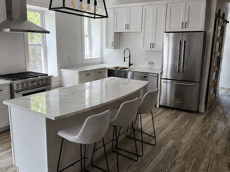 3439 Juniata St — Photo 1