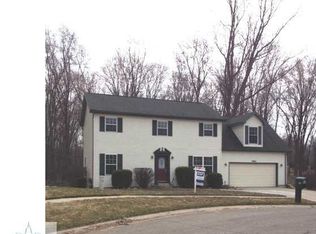 5661 Cartago Dr, Lansing, MI 48911