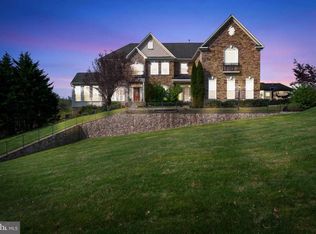 5564 Angus Hill Dr, Warrenton, VA