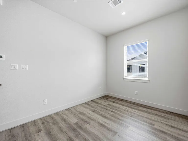 4606 Indie Heights Ln #B — Photo 9