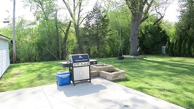 18341 W Lee Cir — Photo 16