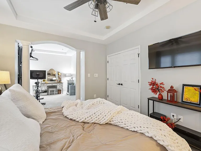 3526 Huntley Manor Ln — Photo 16