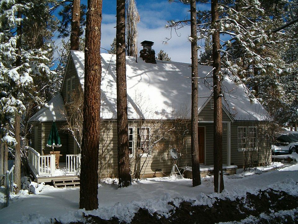 1st image of 669 Booth Way