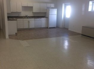 208 Center St APT 7, Wimbledon, ND 58492