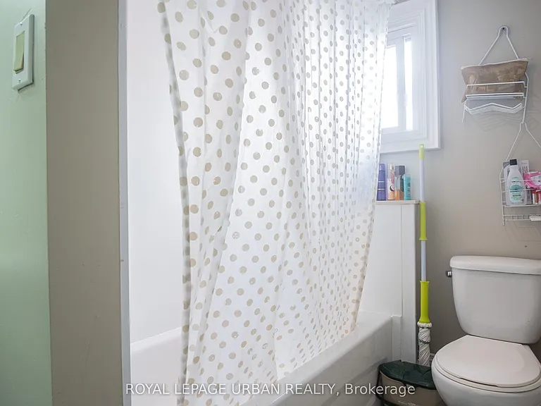 36 Welland St #REAR — Photo 13
