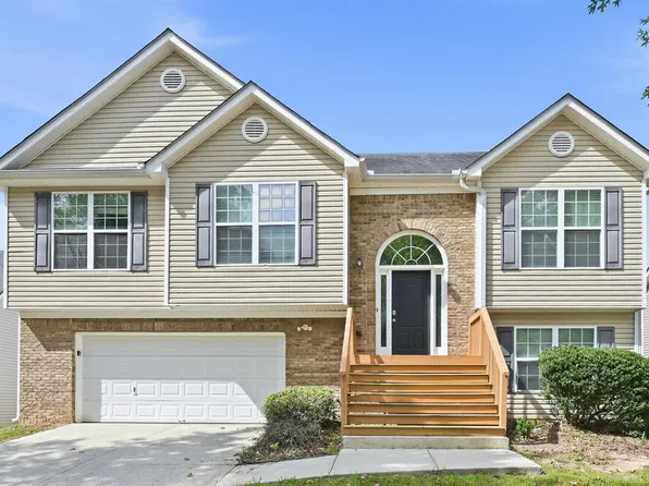 2331 Temple View Ct, Snellville, GA 30078