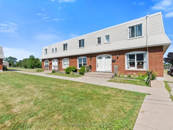 67 Hagey Ave #2, Fort Erie, ON L2A 1W5