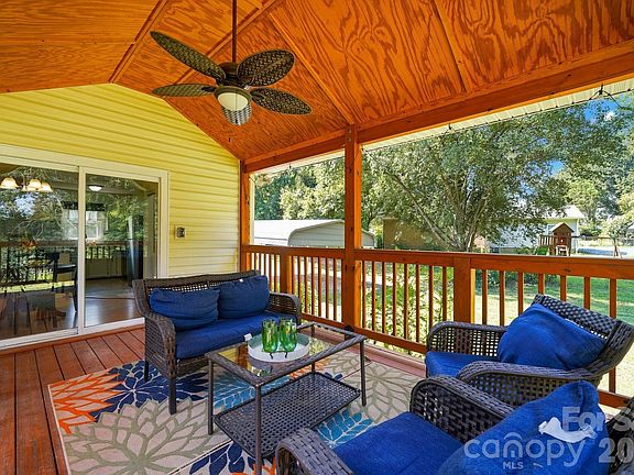 2nd image of 3004 Winston Dr NW