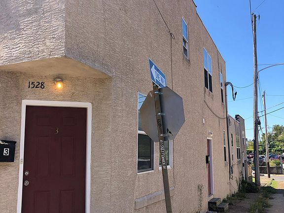 3rd image of 1528 Adams Ave APT 2