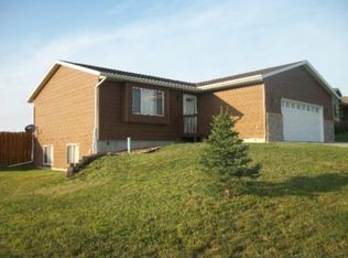 5924 Springfield Rd, Rapid City, SD 57703