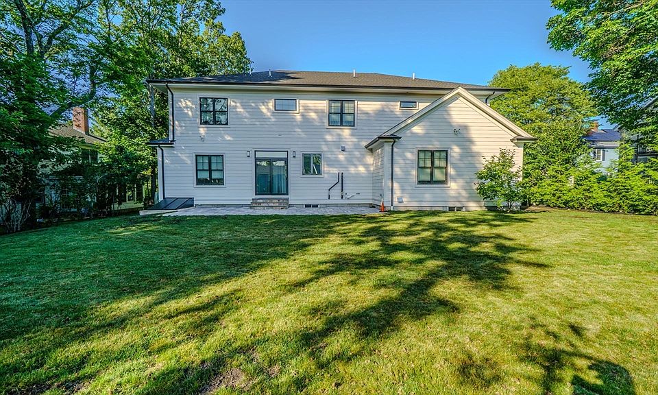 2nd image of 29 Gambier St