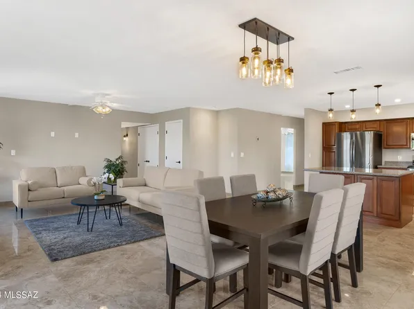 5600 W El Camino Del Cerro, Tucson, AZ 85745
