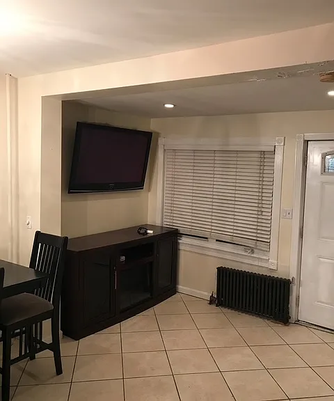 140 Hunnewell Ave #1 — Photo 8