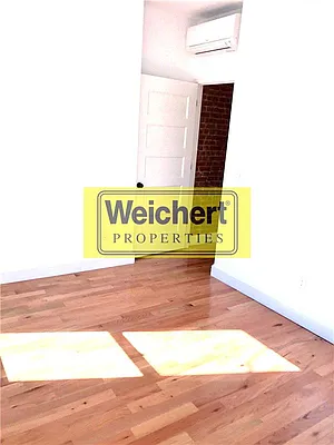 Rented by Weichert Manhattan Midtown | media 27