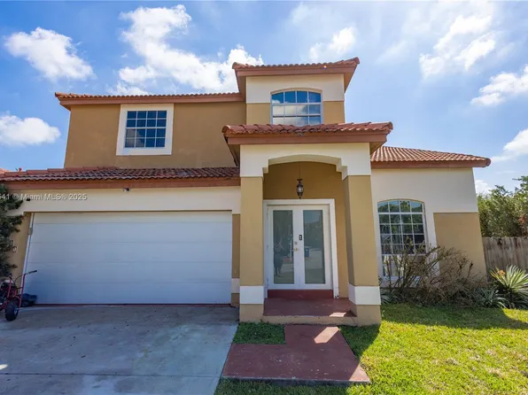 20101 NW 81st Ct, Hialeah, FL 33015