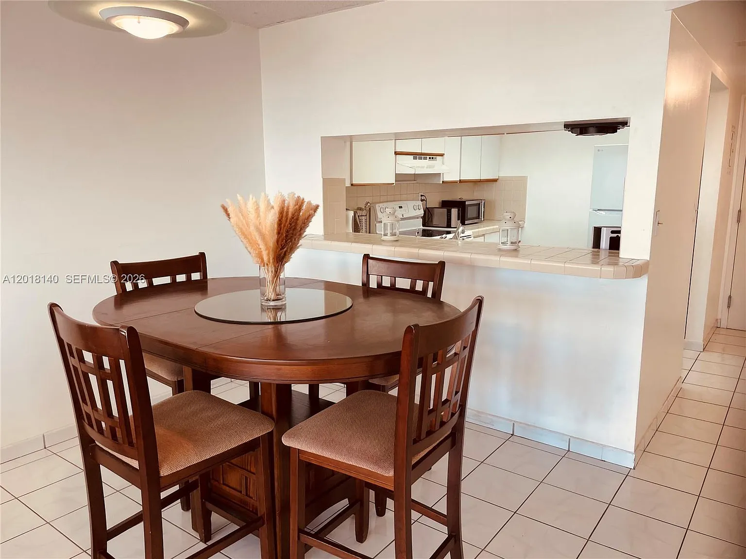 Club Atlantis Condo — Photo 4