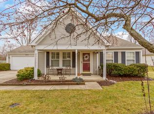 8470 Anvil Ct, Fishers, IN 46038