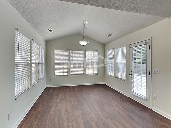 4th image of 651 Camden Place Dr