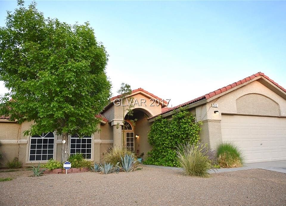1st image of 312 Oak Canyon Dr
