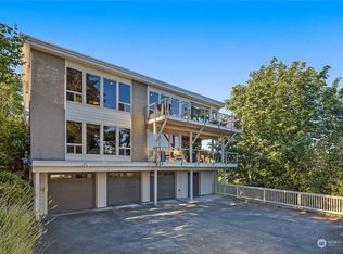 2308 W Wheeler St, Seattle, WA 98199