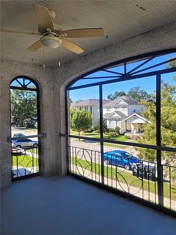 2 bed, 1.0 bath, 1440 sqft, $1,700 — Photo 3