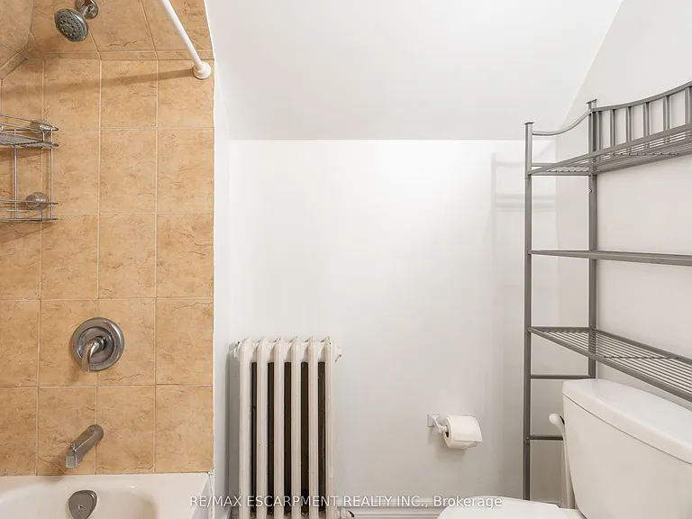 80 Saint Clair Ave #3 — Photo 16