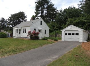 10 Brimfield Rd, Monson, MA 01057