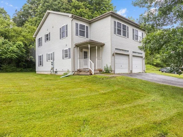 14 Aurora Lane, Milton, VT 05468