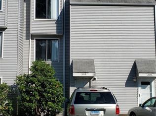 203 Thompson St UNIT D, East Haven, CT 06513