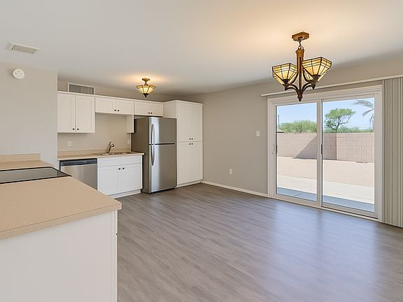 3rd image of 3428 W Mauna Loa Ln